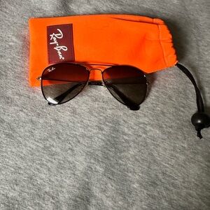Ray-Ban Brown Aviator Sunglasses with Orange Pouch